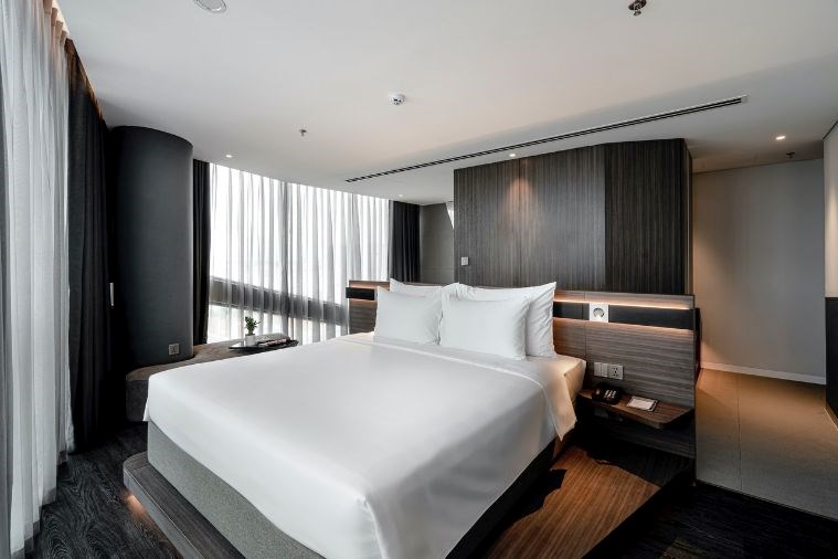 Draco Hotel & Suites 